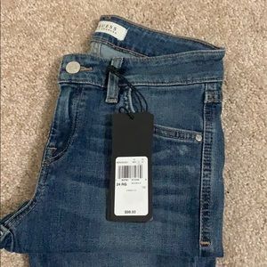 NWT Guess Straight Leg Denim
